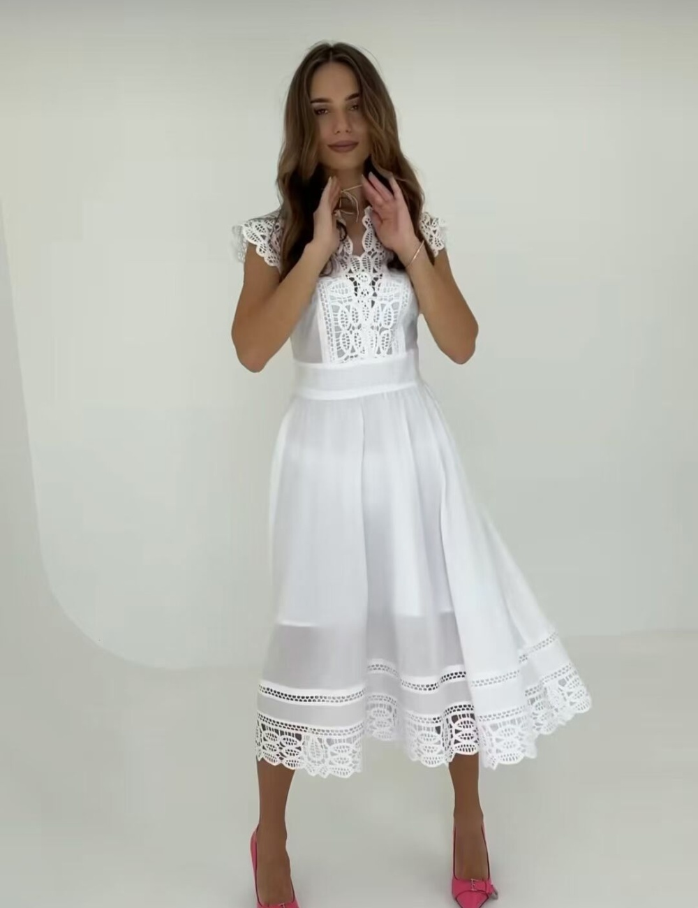 Fashion lace dress V-neck European style long dress