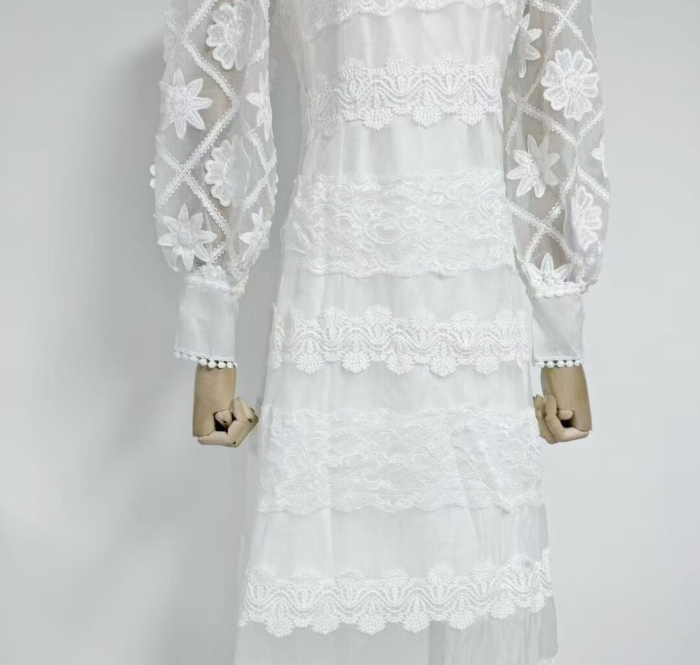 Fashion embroidery dress round neck spring long dress