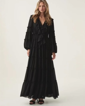 V-neck tender black long dress spring big skirt chiffon dress