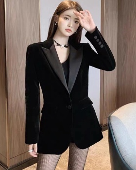 Lady velvet autumn and winter business suit for women