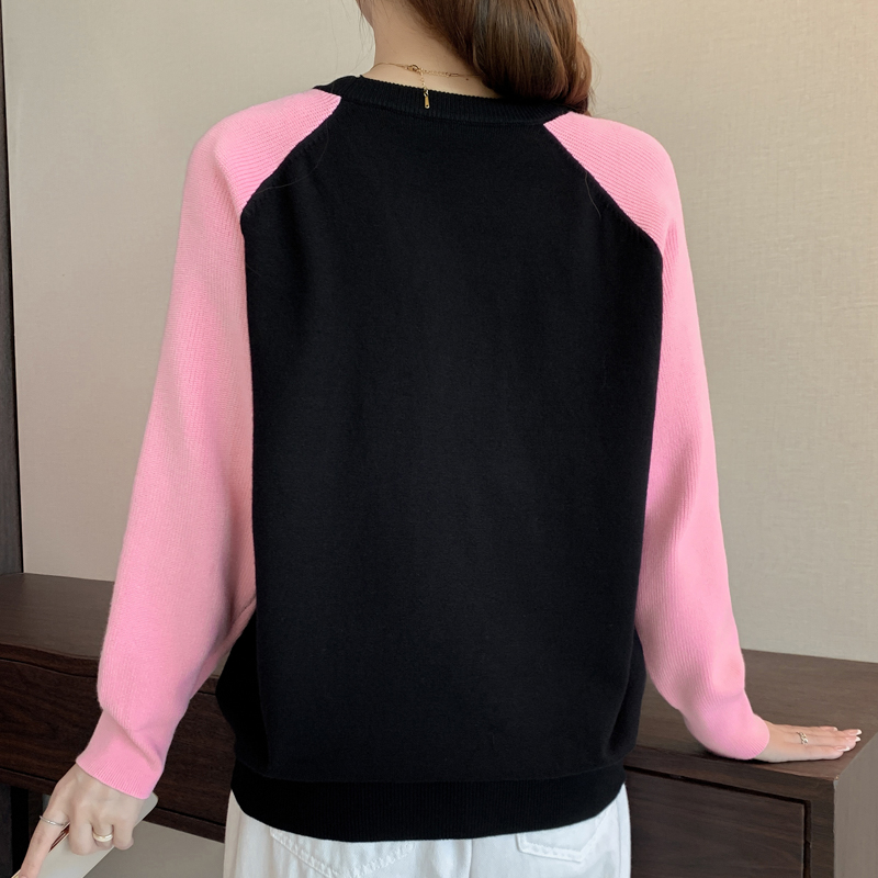 Autumn and winter raglan long sleeve sweater for women