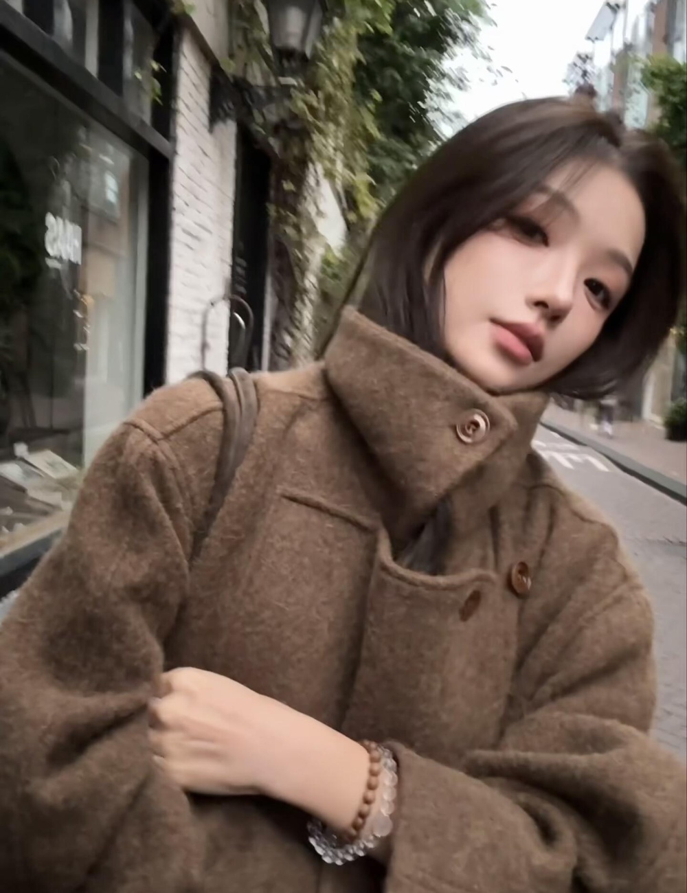 Brown winter woolen coat short thick overcoat