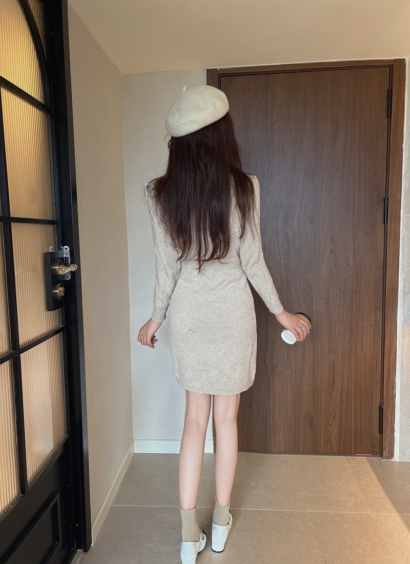 Girl chanelstyle sweater dress knitted light dress