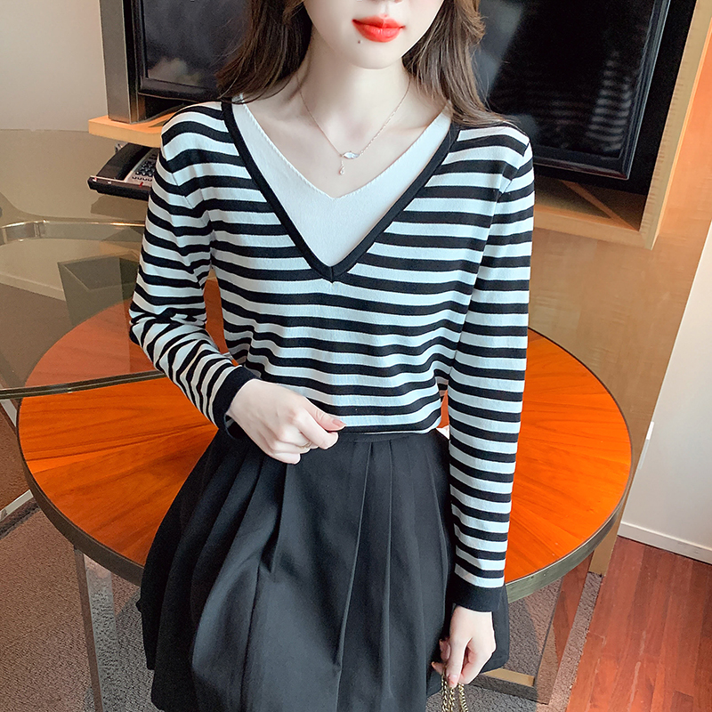 Stripe V-neck tops autumn knitted small shirt