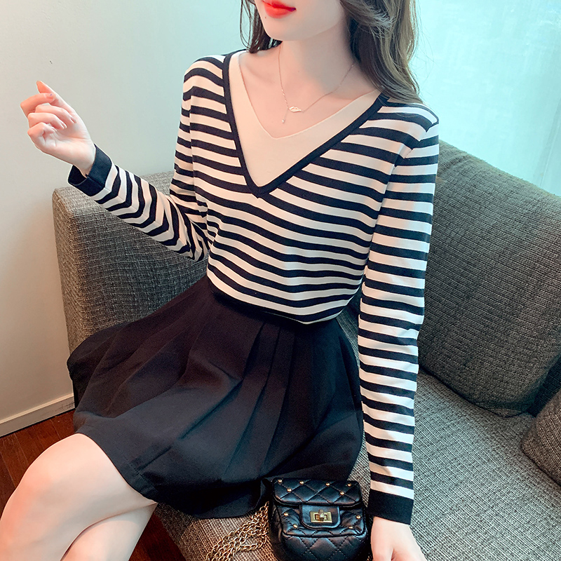 Stripe V-neck tops autumn knitted small shirt