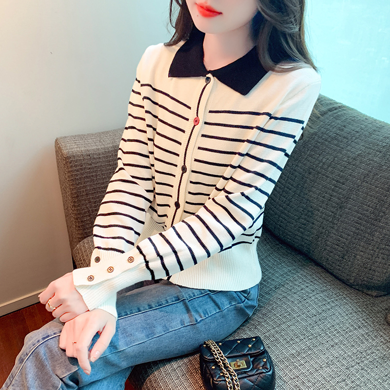 Black-white splice knitted cardigan stripe winter retro sweater