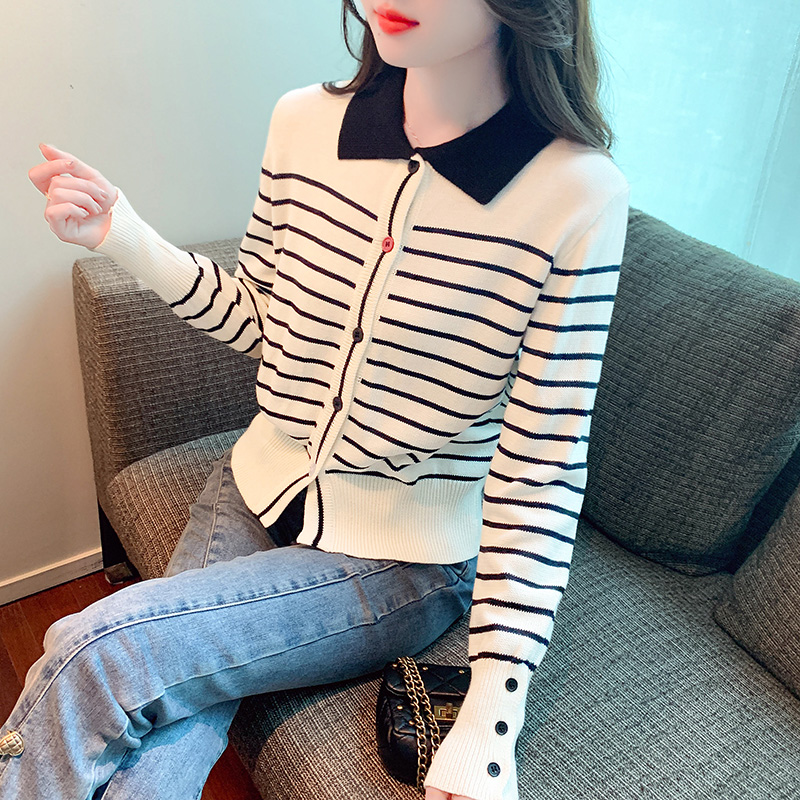 Black-white splice knitted cardigan stripe winter retro sweater