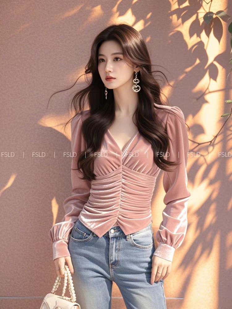 Unique V-neck small tops pink light luxury velvet shirt for women