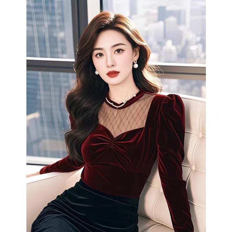 Niche retro winter red velvet Western style tops for women