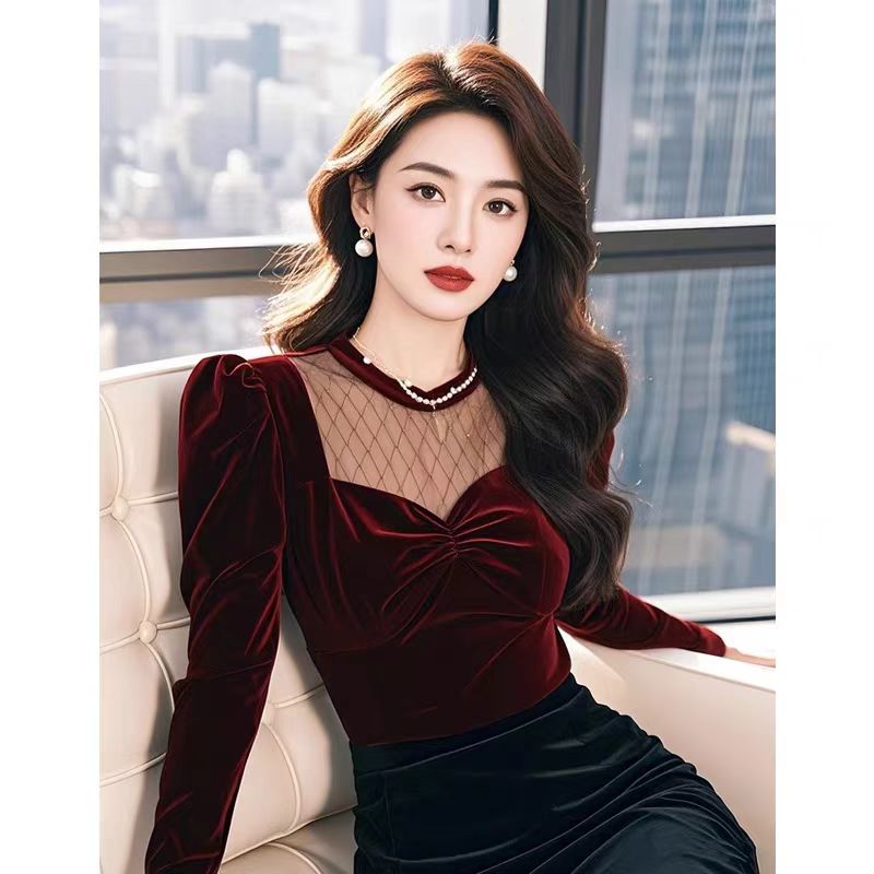 Niche retro winter red velvet Western style tops for women