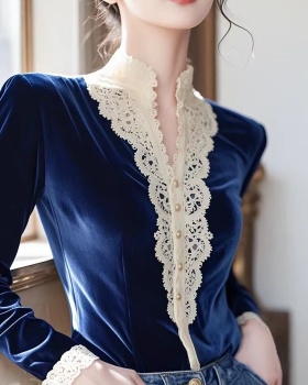 Lace inside the ride shirt bottoming blue tops for women