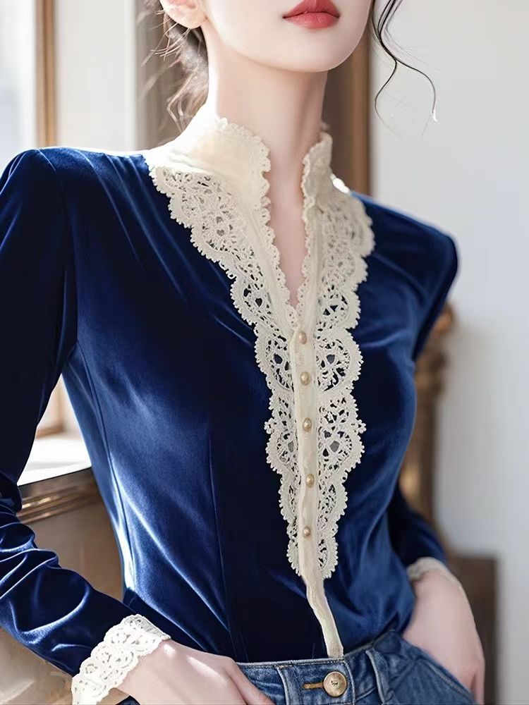 Lace inside the ride shirt bottoming blue tops for women