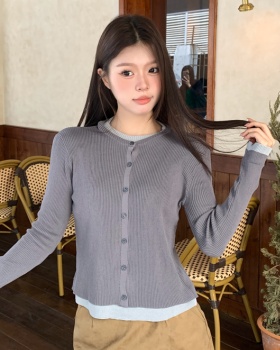 Pseudo-two knitted sweater long sleeve mixed colors coat