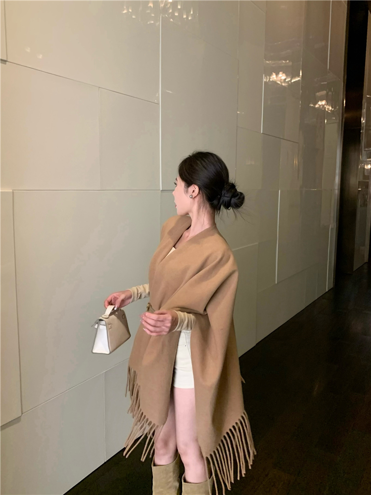 Sueding tassels shawl woolen coat for women