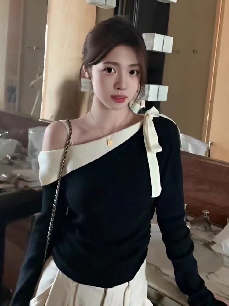 Sloping shoulder bottoming shirt black tops