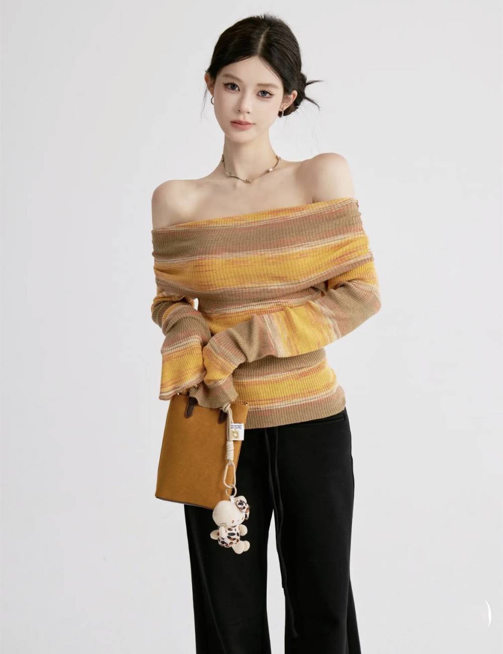 Flat shoulder slim spicegirl stripe sweater