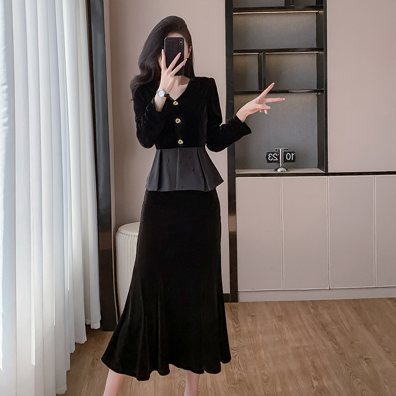 Velvet slim chanelstyle France style skirt 2pcs set