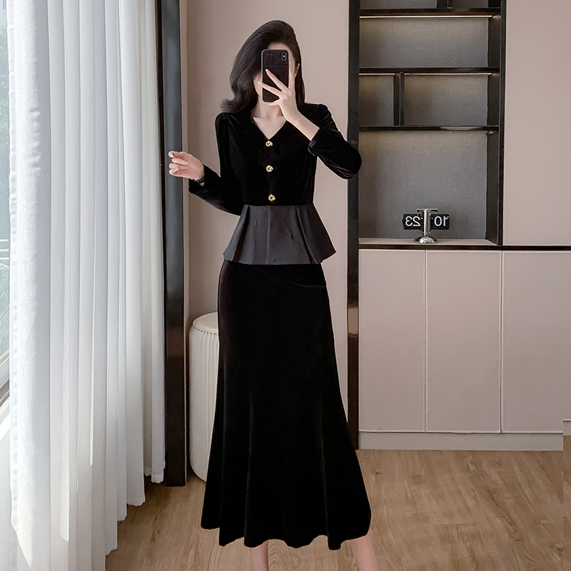 Velvet slim chanelstyle France style skirt 2pcs set