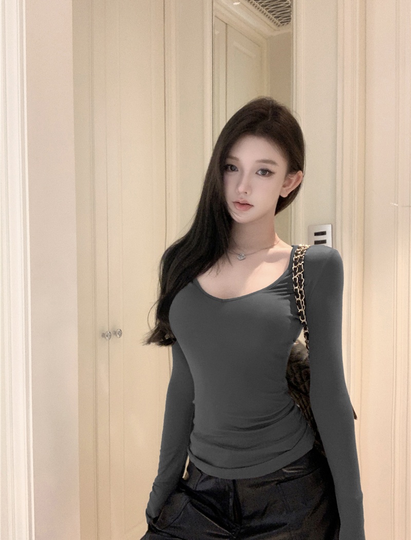 Long sleeve T-shirt V-neck bottoming shirt for women