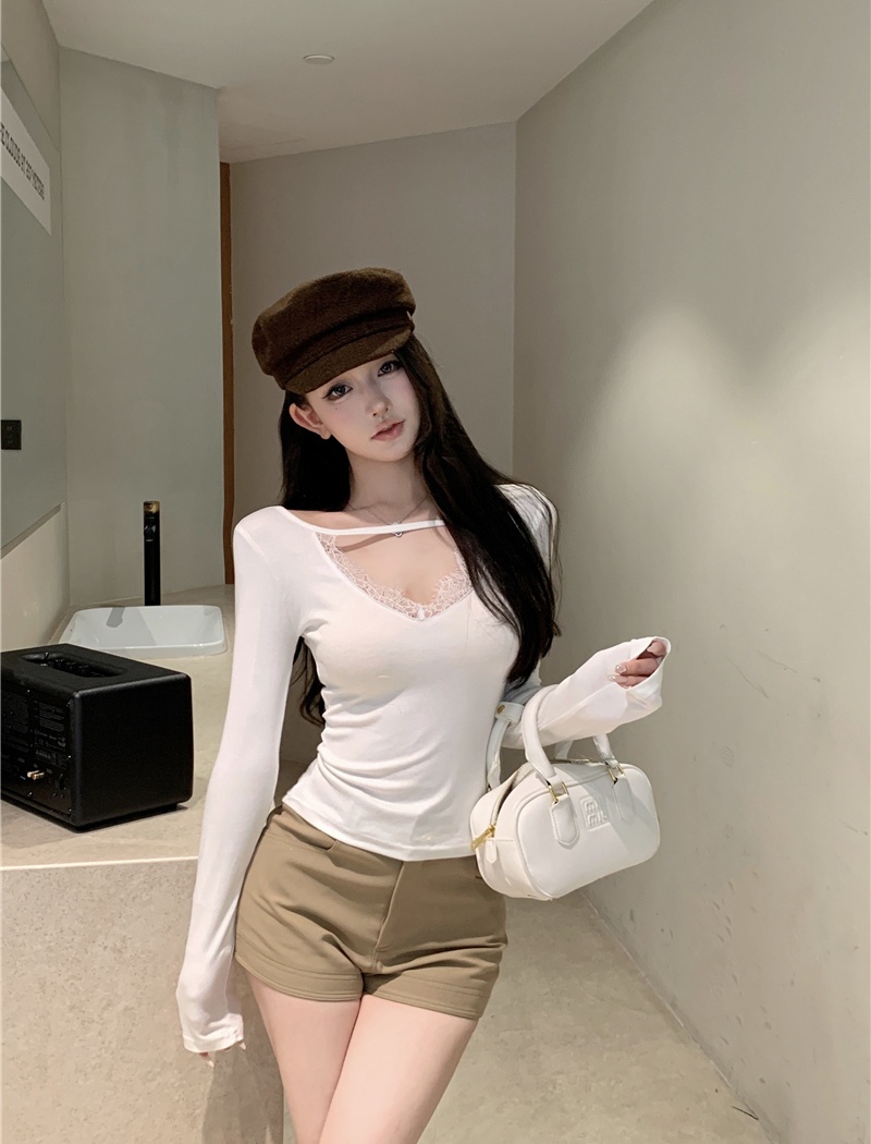 Sweet long sleeve T-shirt bottoming lace tops