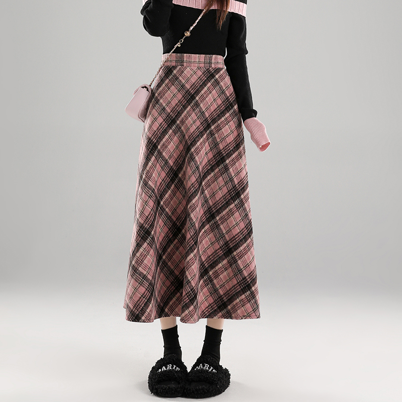 Autumn and winter plaid woolen long skirt for women