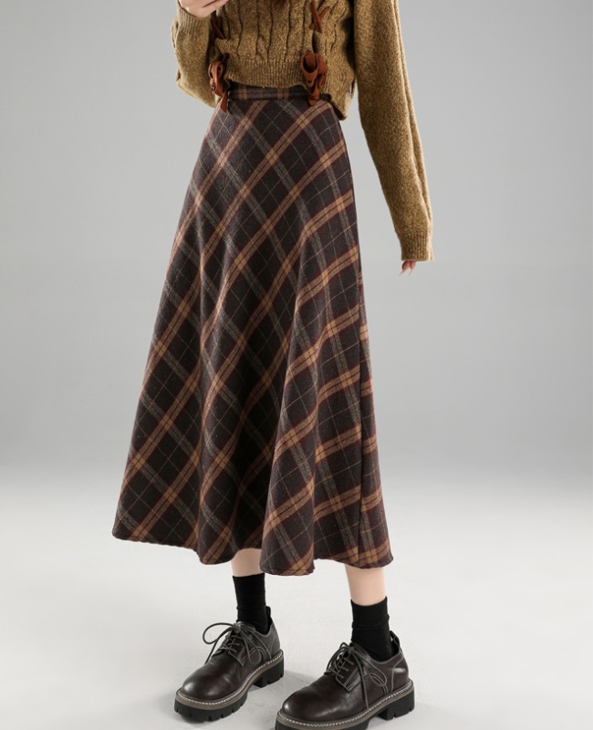 Autumn and winter plaid woolen long skirt for women