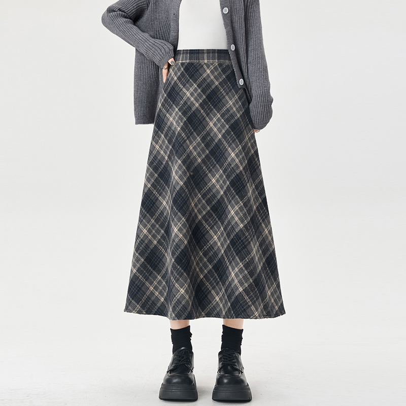 Plaid autumn and winter loose high waist skirt