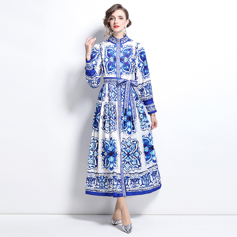 Fashion blue and white porcelain dress