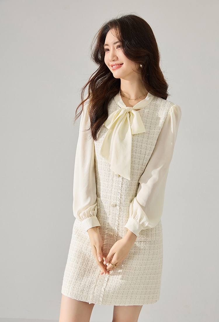 Chanelstyle commuting white long sleeve bow dress