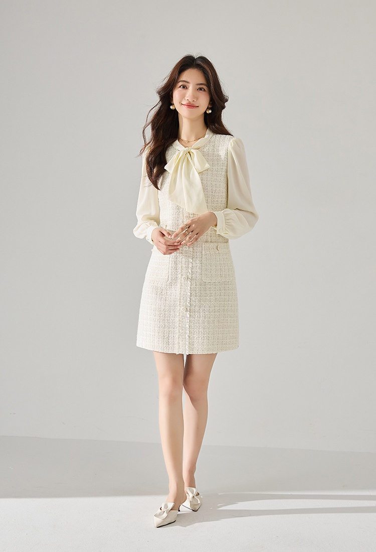 Chanelstyle commuting white long sleeve bow dress