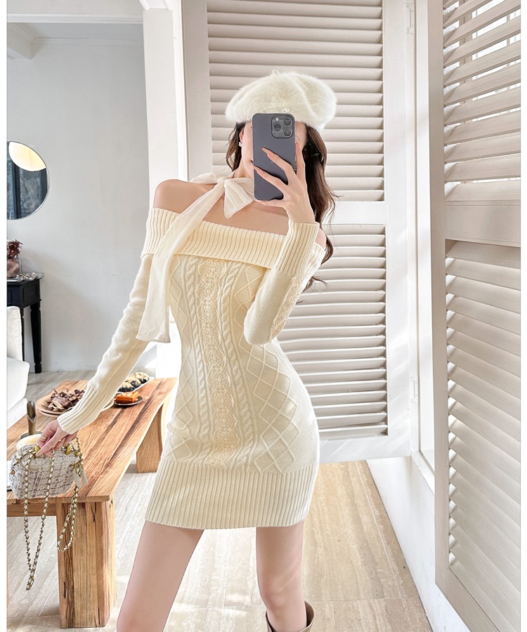 Knitted slim flat shoulder autumn and winter dress