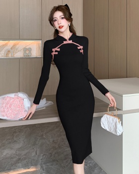 Autumn and winter Chinese style cheongsam knitted dress