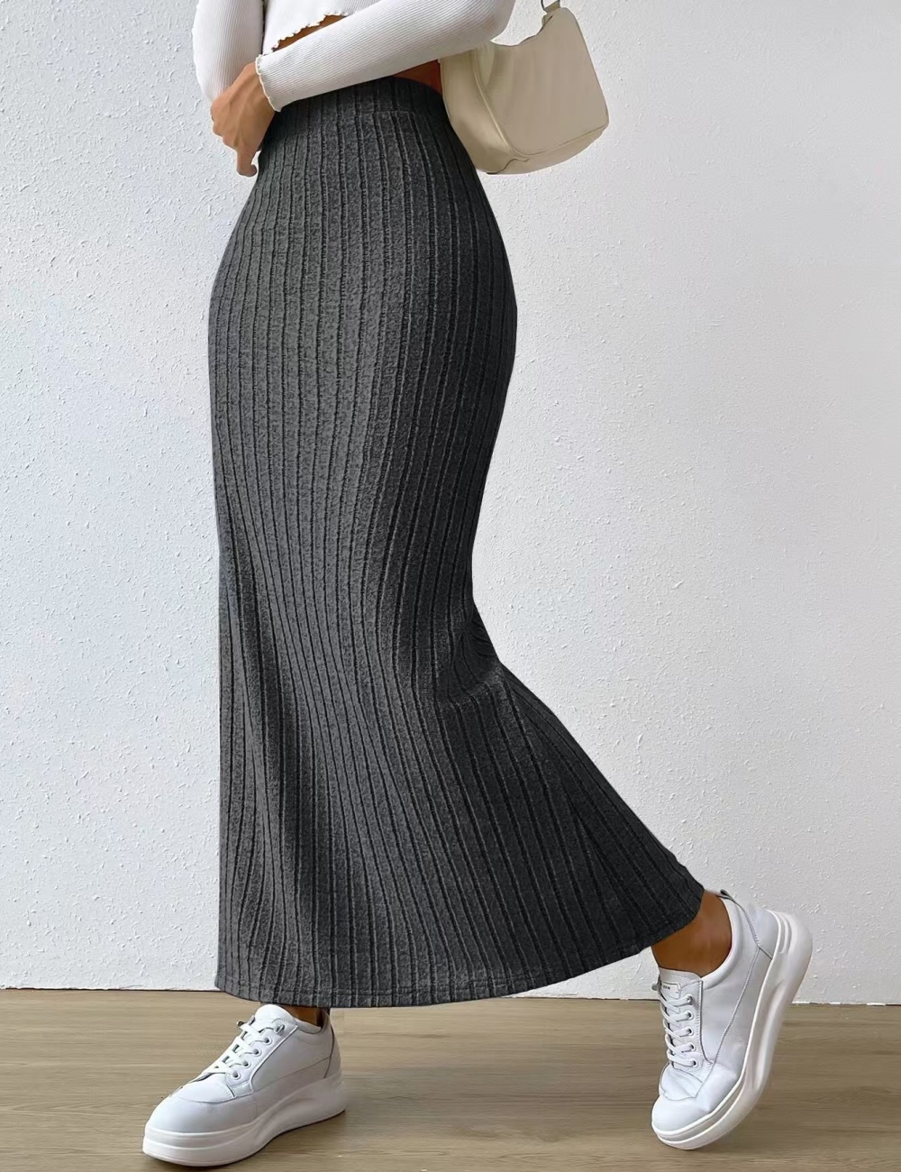 Slit European style sueding side pit stripe long skirt