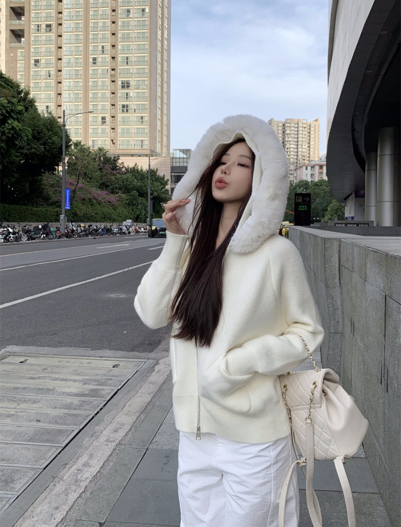 White removable long cardigan wool fur collar sweater