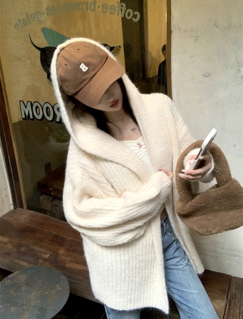 Knitted autumn and winter cardigan pure tender sweater