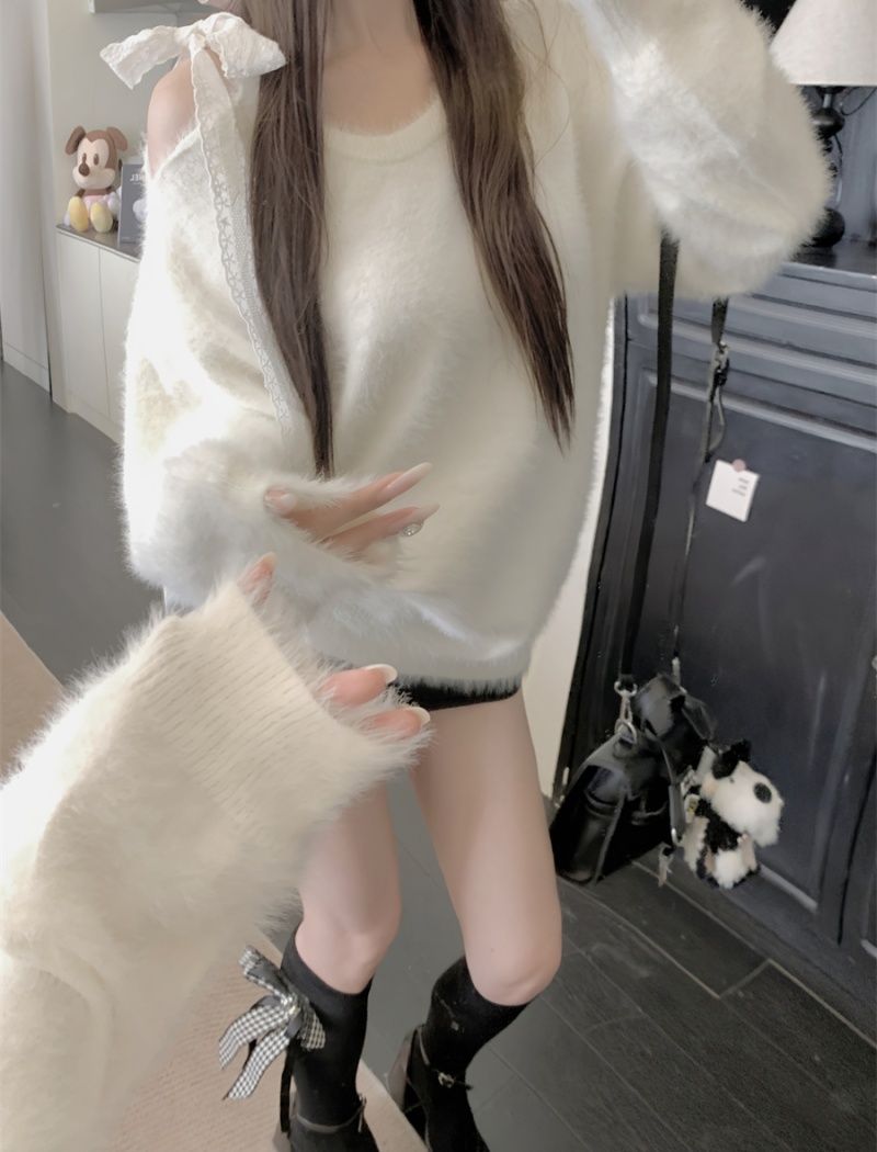 White slim tender fluffy streamer loose lazy sweater