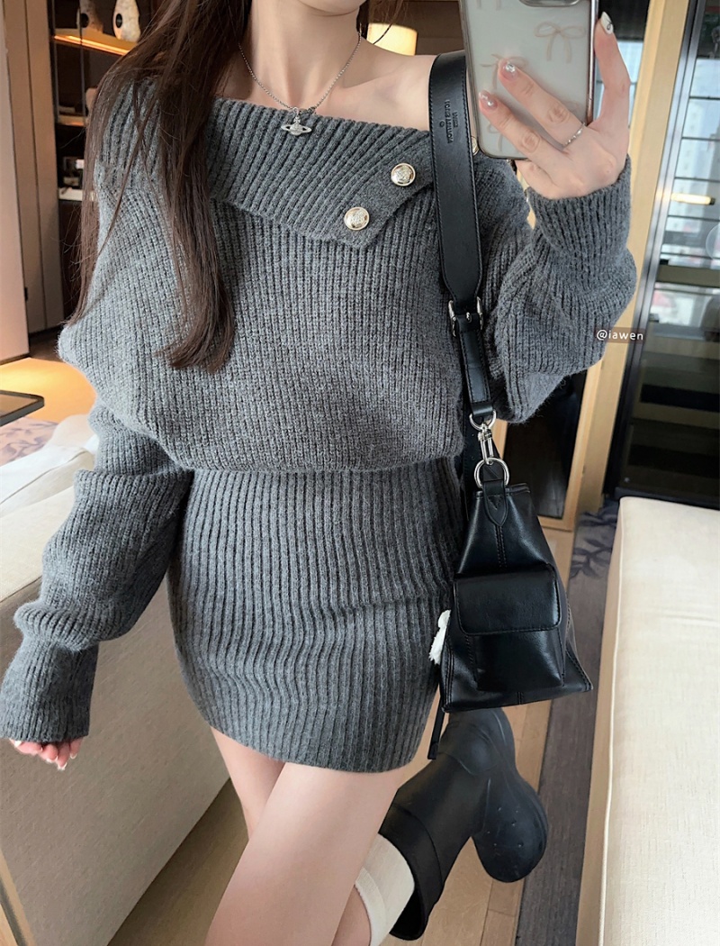 Gray slim horizontal collar knitted bottoming dress