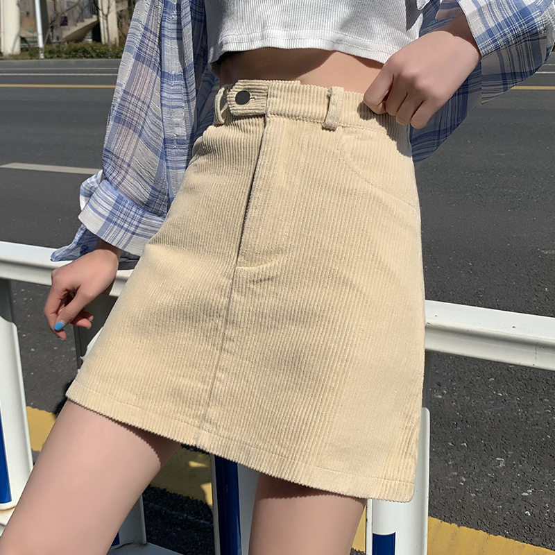 Autumn and winter commuting corduroy high waist short skirt