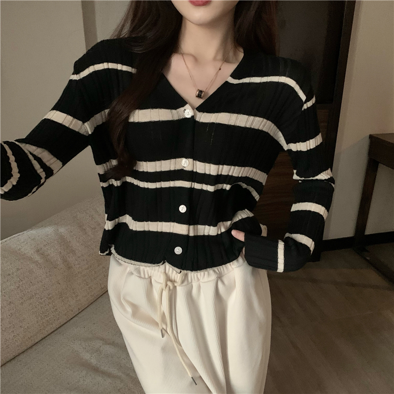 Slim V-neck loose all-match autumn and winter cardigan for women