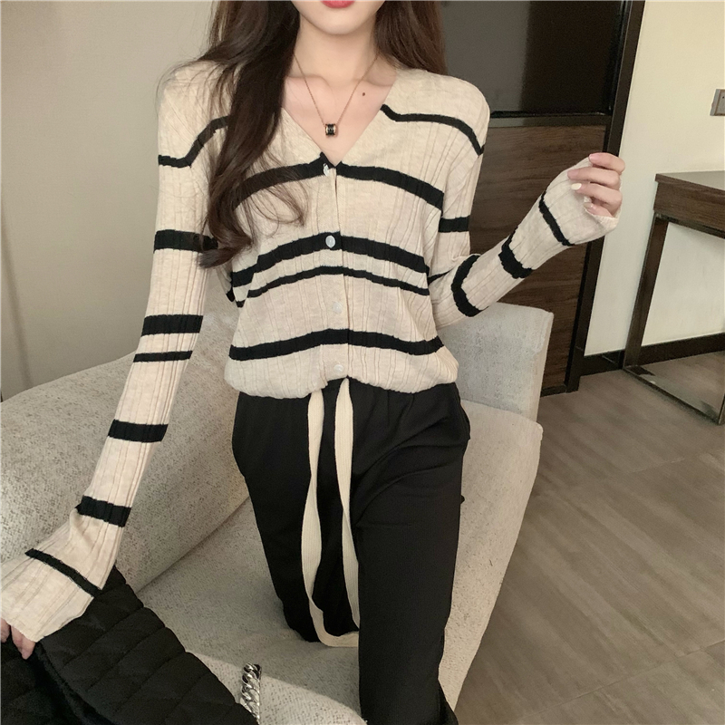 Slim V-neck loose all-match autumn and winter cardigan for women