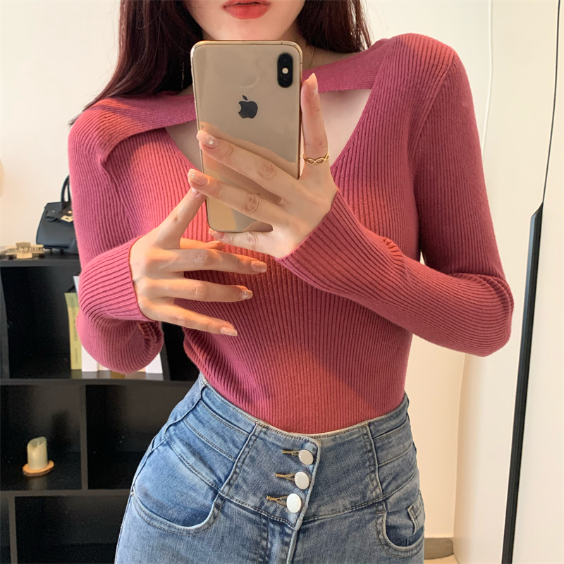 Niche sexy slim knitted autumn V-neck bottoming tops