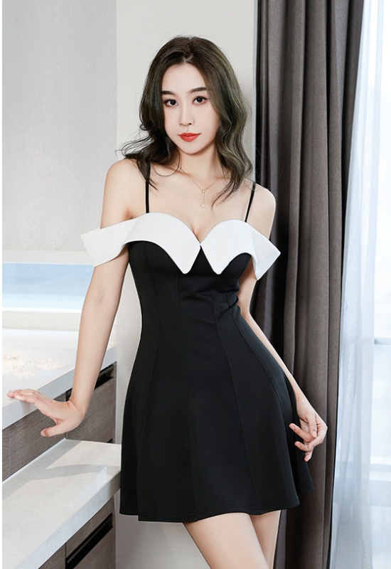 Nightclub sexy sling T-back slim show chest dress for women