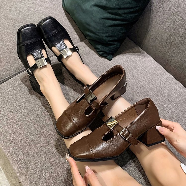 Square head fashion thick shoes small autumn leather shoes