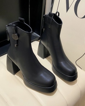 After the zipper short boots high-heeled platform