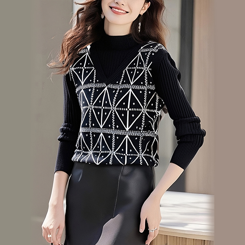 Half high collar knitted bottoming shirt Pseudo-two sweater