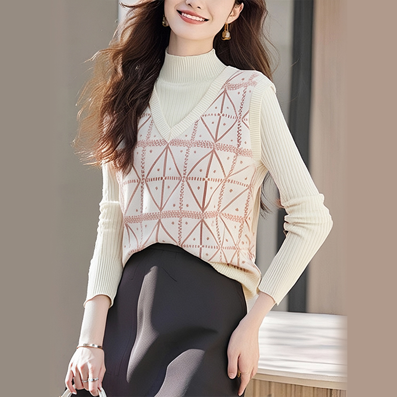 Half high collar knitted bottoming shirt Pseudo-two sweater