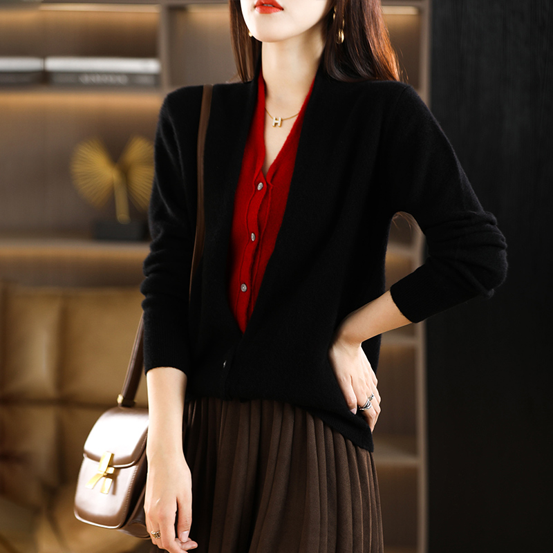 Cashmere Pseudo-two tops autumn and winter cardigan