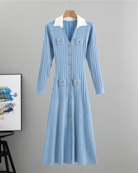 Unique V-neck A-line long dress France style knitted dress