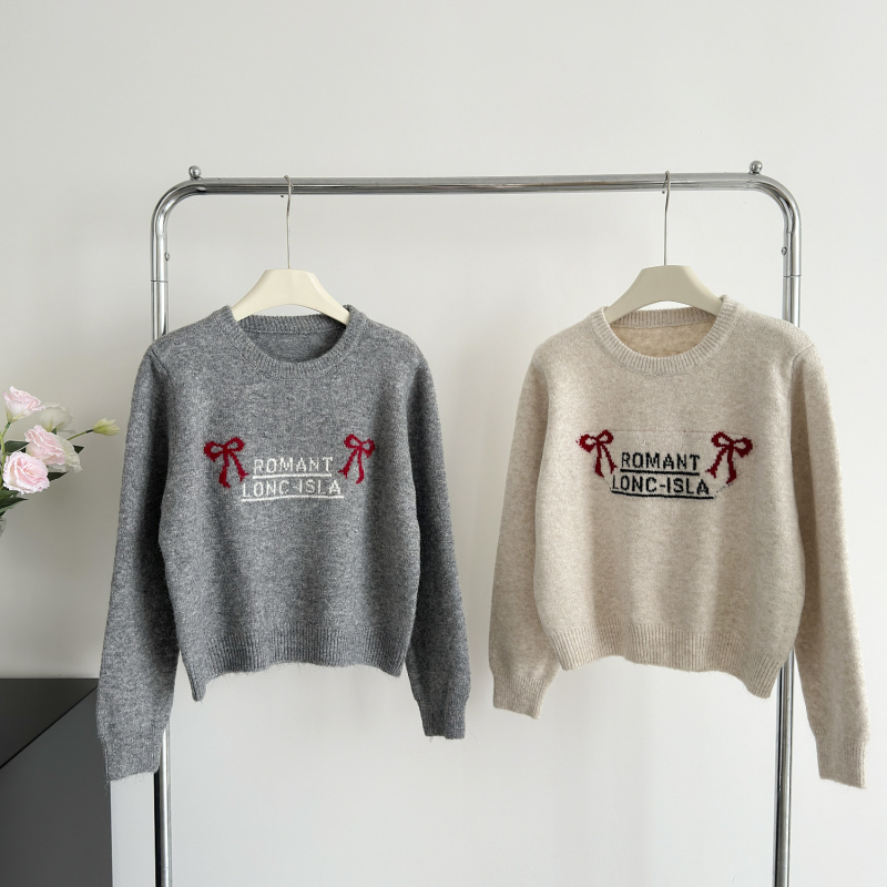 Autumn Casual loose tops bow jacquard sweater for women