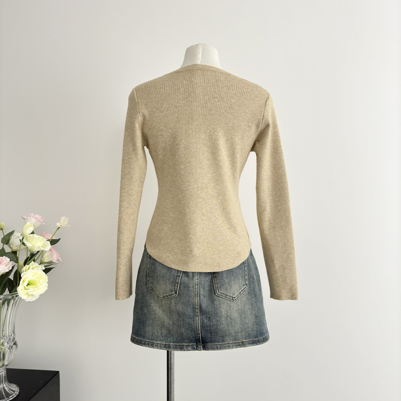 Autumn and winter knitted bottoming shirt for women